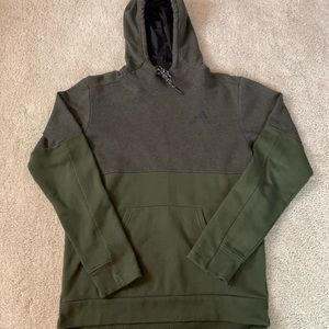 men’s adidas sweatshirt